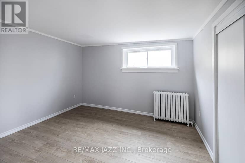 221 Walton Street — photo 25 of 40