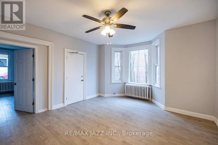 221 Walton Street — photo 7 of 40