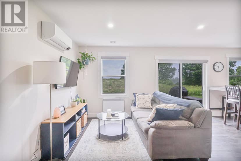 27 Neill Drive — photo 38 of 40