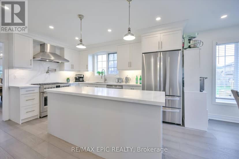 33 Emmett Place — photo 15 of 40