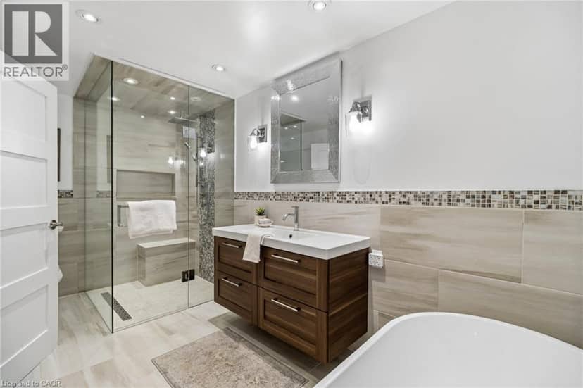 1648 CREDITON Parkway — photo 32 of 40