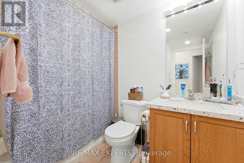 2025 - 85 George Appleton Way — photo 17 of 25