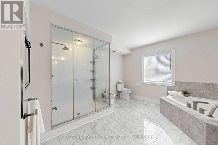 25 Lord Durham Road — photo 37 of 40