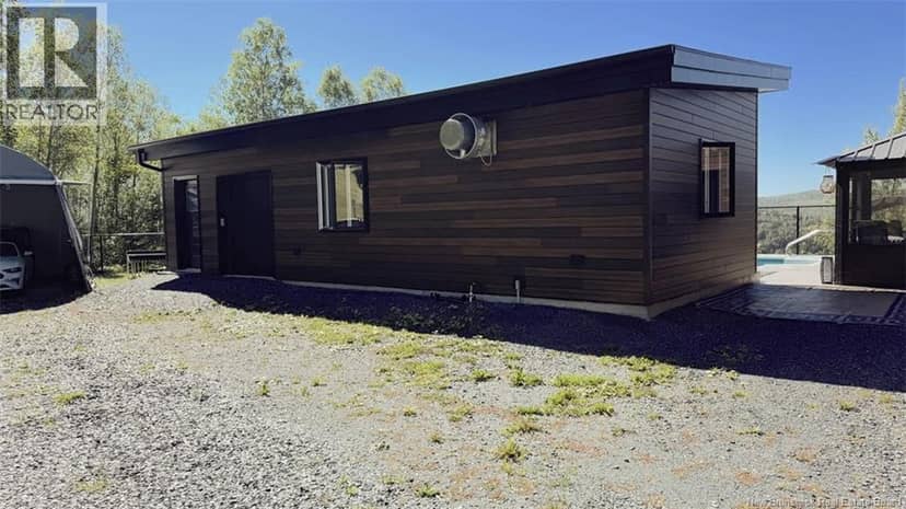 83 Maxime Road — photo 23 of 35