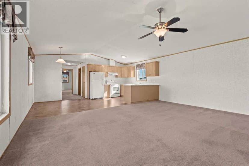 8 Trochu Avenue, Trochu, photo 7