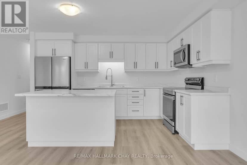 12 Beverly Street — photo 6 of 24