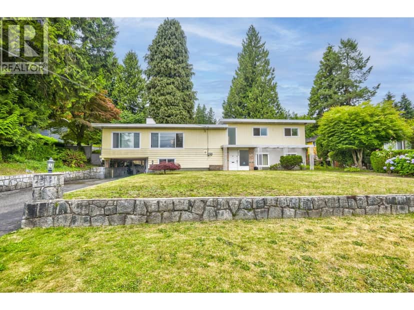 3028 STARLIGHT WAY, Coquitlam