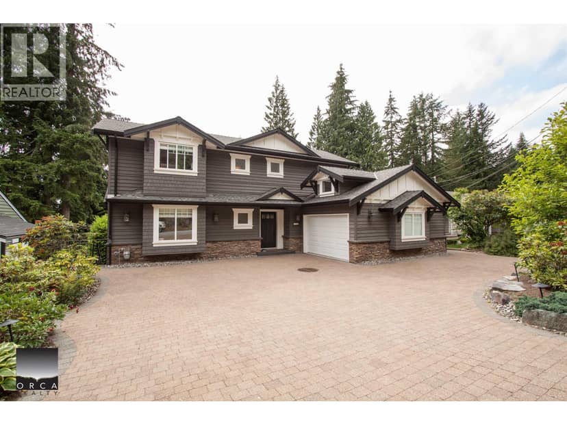 555 GREENWAY AVENUE, North Vancouver, photo 2