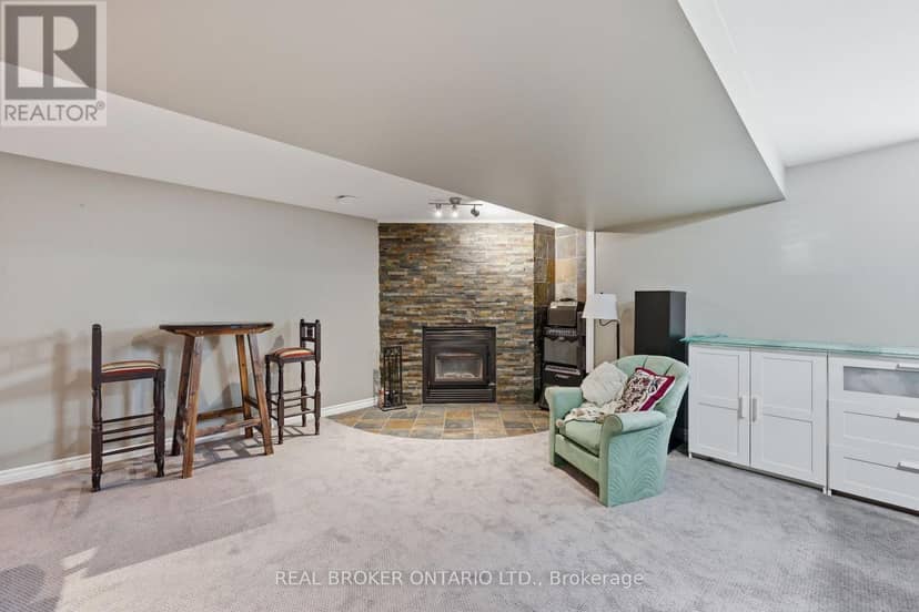 177 Grey Fox Drive — photo 37 of 40