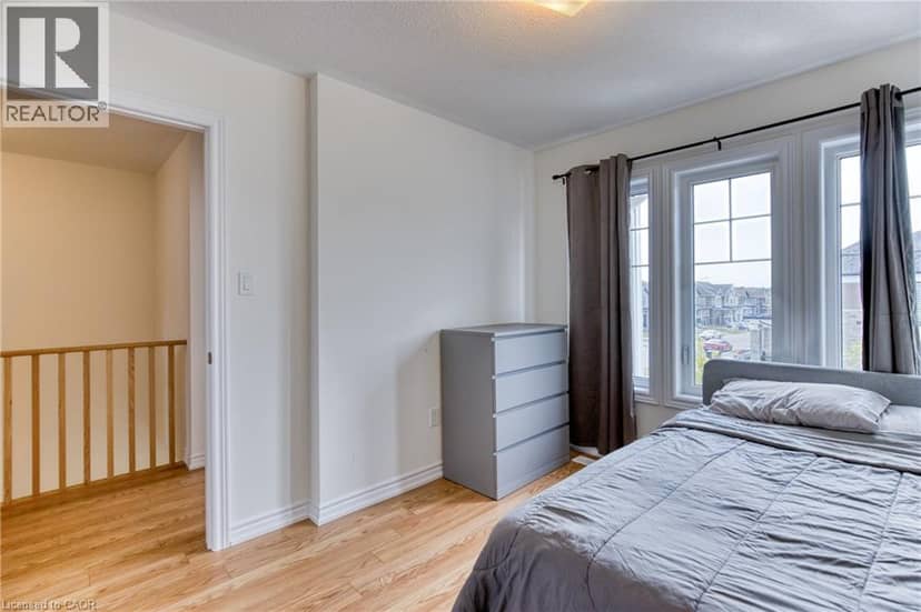 12 HYLTON Drive — photo 31 of 40