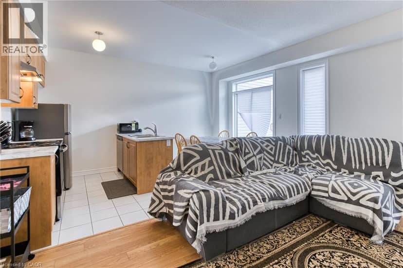 12 HYLTON Drive, Barrie, photo 7