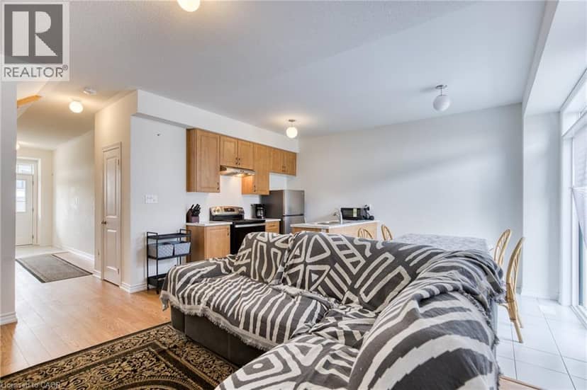 12 HYLTON Drive, Barrie, photo 8