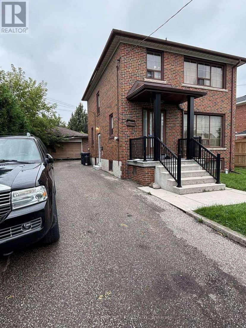 200 Locksley Avenue, Toronto, photo 3