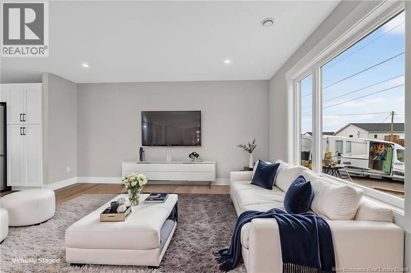 21 Alosier Crescent — photo 15 of 40
