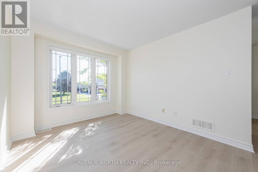 122B Centrepointe Drive — photo 17 of 40