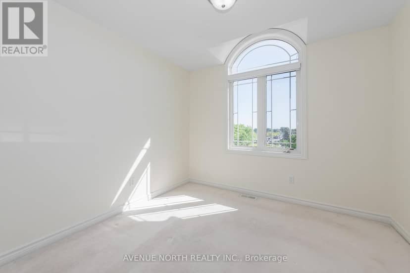 122B Centrepointe Drive — photo 34 of 40