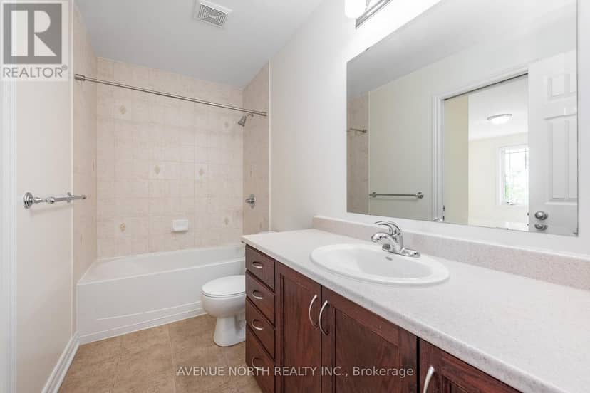 122B Centrepointe Drive — photo 38 of 40