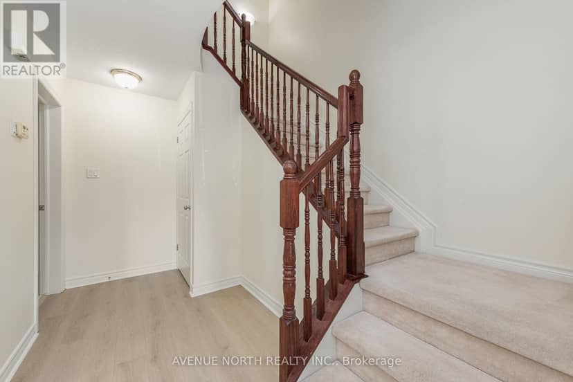 122B Centrepointe Drive, Ottawa, photo 7