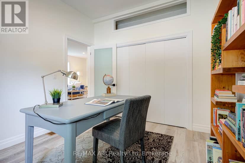 261 Albert Street — photo 7 of 40