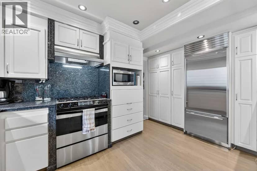 4603 Virginia Drive NW — photo 13 of 40