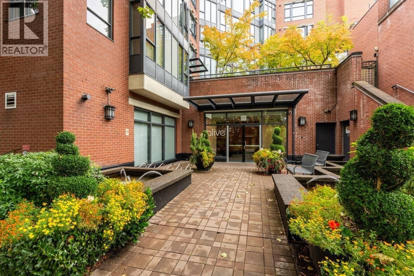 431 3228 TUPPER STREET, Vancouver
