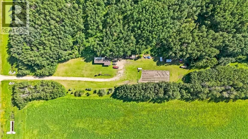 70280 Highway 747 — photo 18 of 28