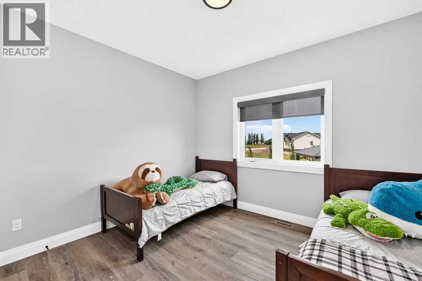 14 Countrylane Road — photo 21 of 40