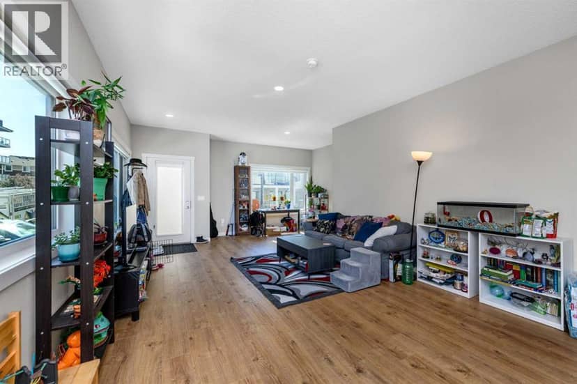 301, 218 Sherwood Square NW — photo 10 of 33