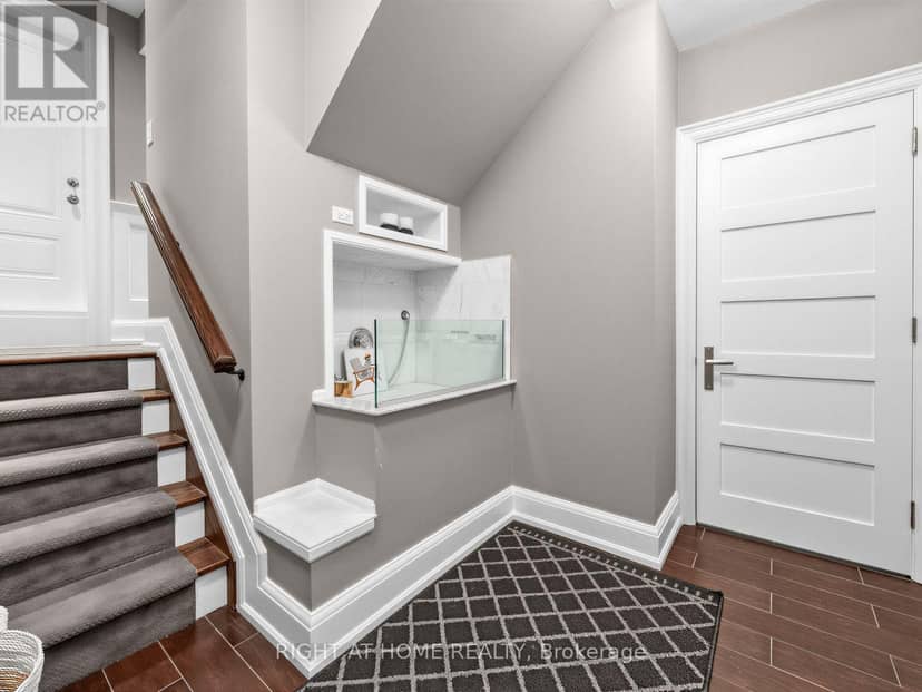 189 Stibbard Avenue — photo 34 of 40