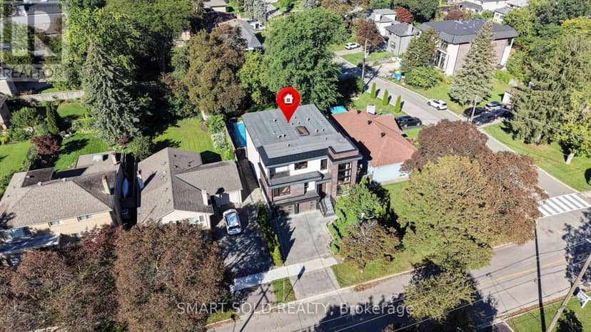 588 Conacher Drive, Toronto, photo 3