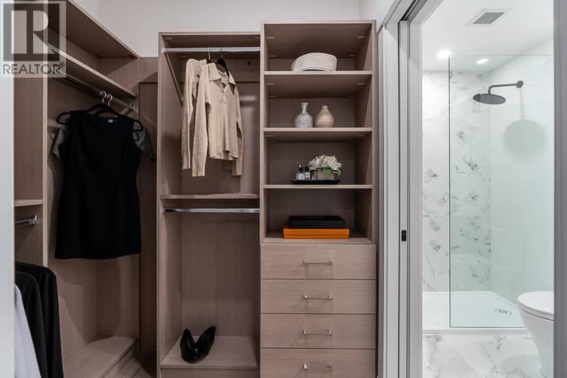 201 422 Lakewood Drive, Vancouver, photo 5