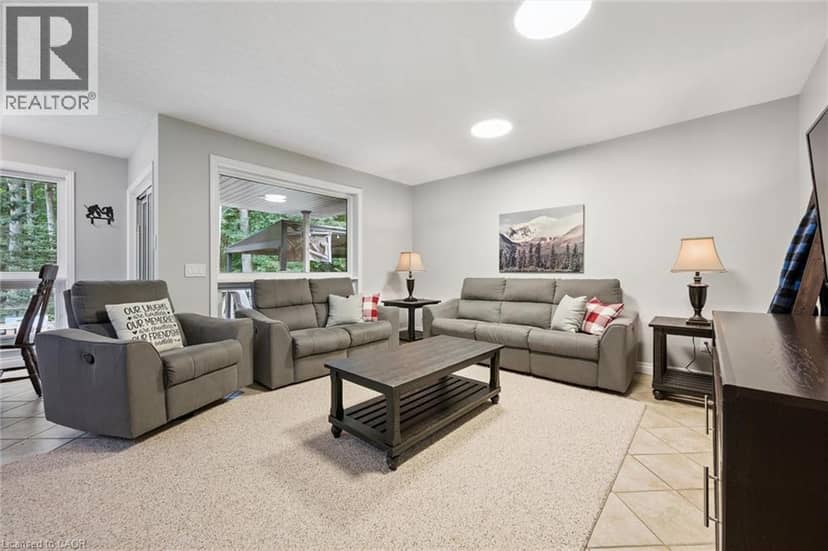 10 MERNER Place — photo 12 of 40