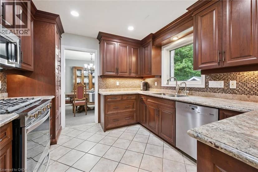 10 MERNER Place — photo 9 of 40