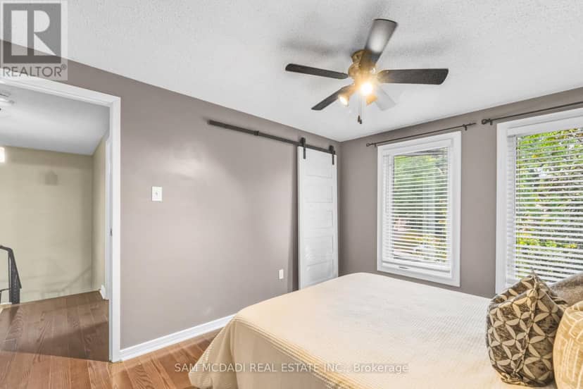 6954 Cadiz Crescent — photo 26 of 40
