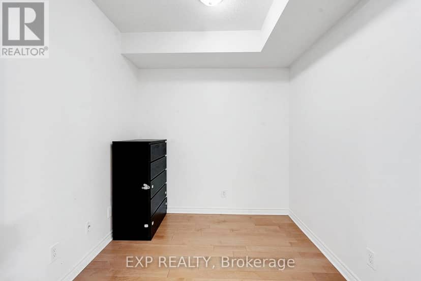 3003 - 388 Prince Of Wales Drive — photo 5 of 21