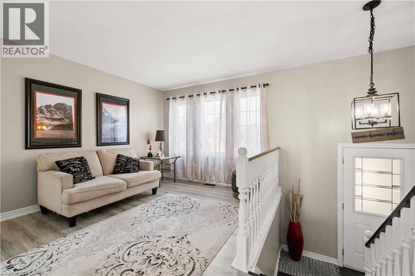 63 DONEGAL Drive — photo 3 of 25