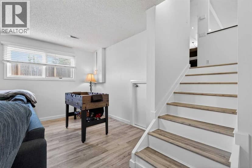 345 9 Street SE — photo 26 of 36
