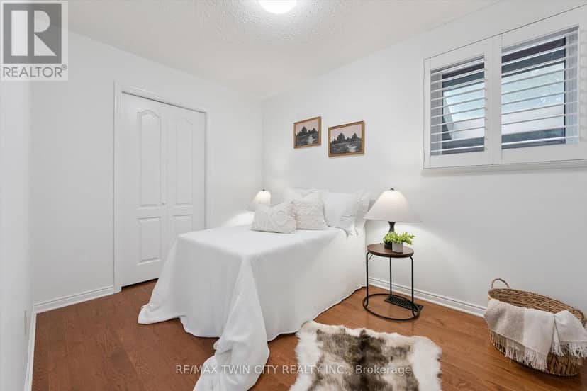 33 Maccoll Place — photo 13 of 40