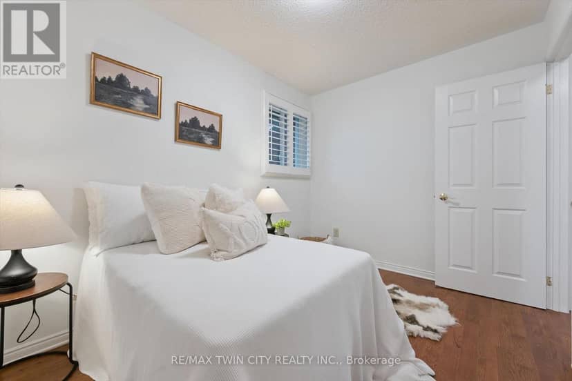 33 Maccoll Place — photo 14 of 40