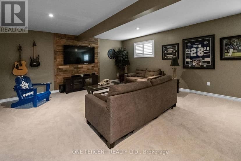 63 Donegal Drive — photo 15 of 25