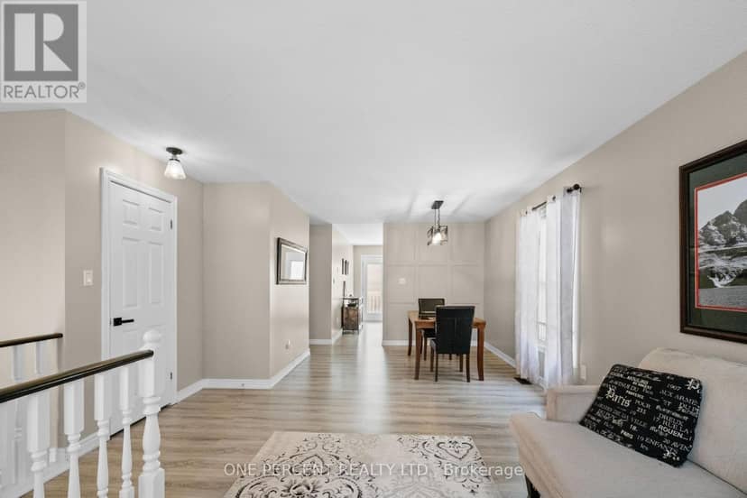 63 Donegal Drive — photo 4 of 25