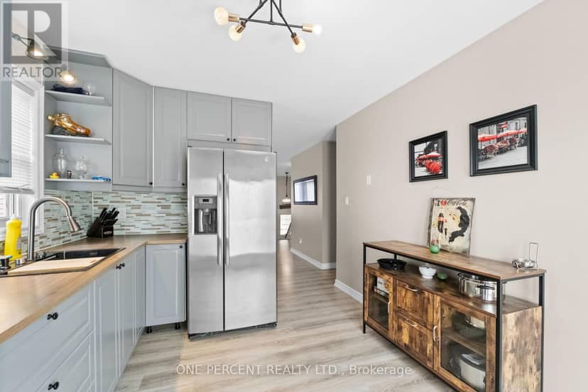 63 Donegal Drive — photo 9 of 25