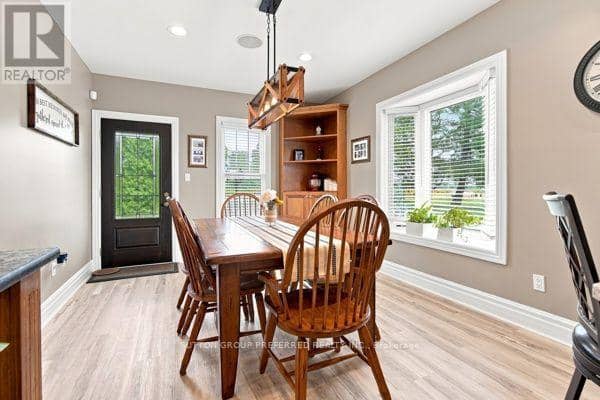 1797 Glanworth Drive — photo 21 of 40