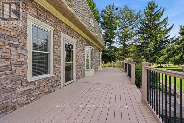 1797 Glanworth Drive — photo 8 of 40