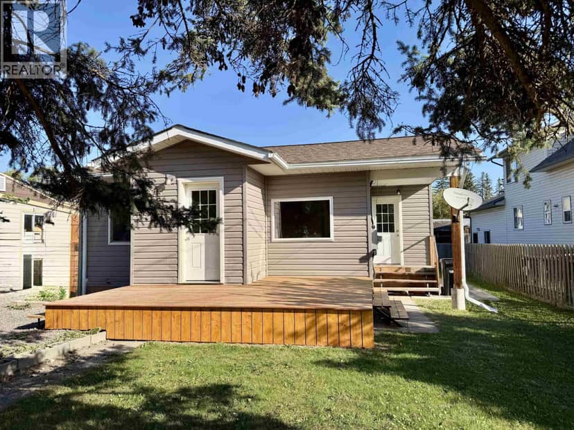375 W STEWART STREET, Vanderhoof