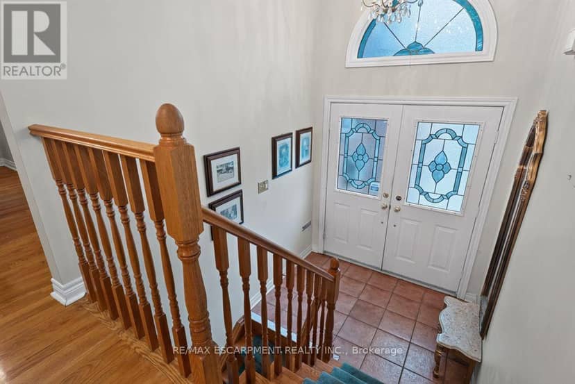 1141 Lockhart Road — photo 5 of 40