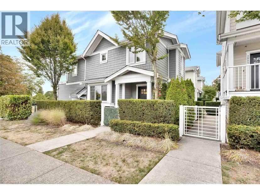 2885 E 41ST AVENUE, Vancouver, photo 2