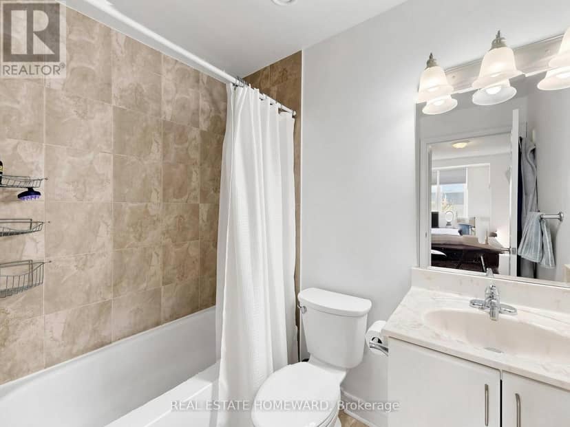 309 - 15450 Yonge Street — photo 14 of 27