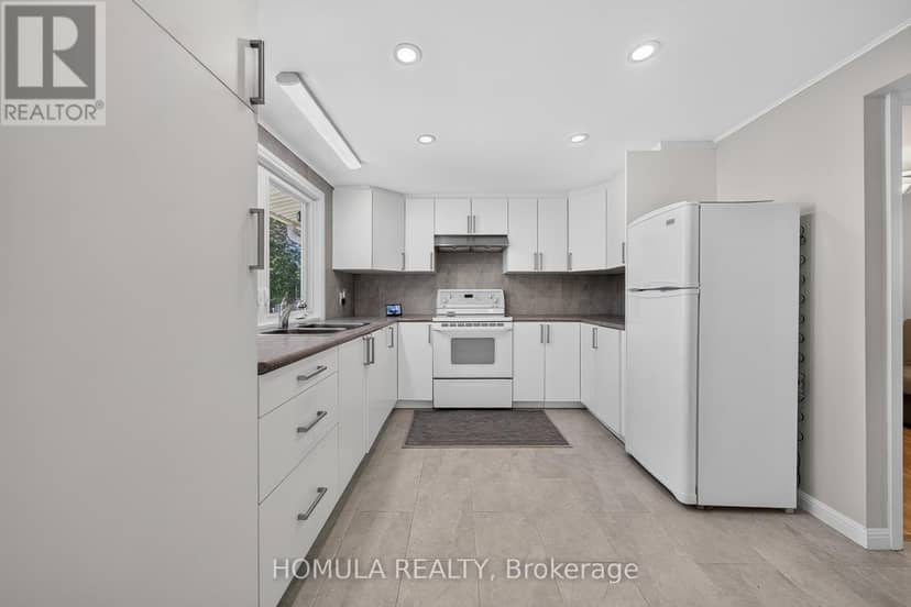 24 Riverside Drive — photo 19 of 40