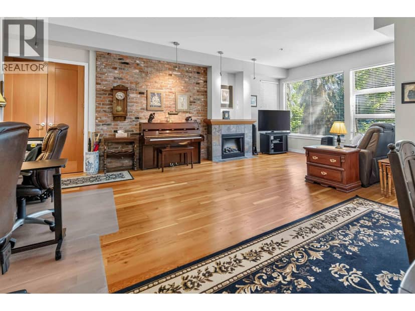 210 240 SALTER STREET, New Westminster